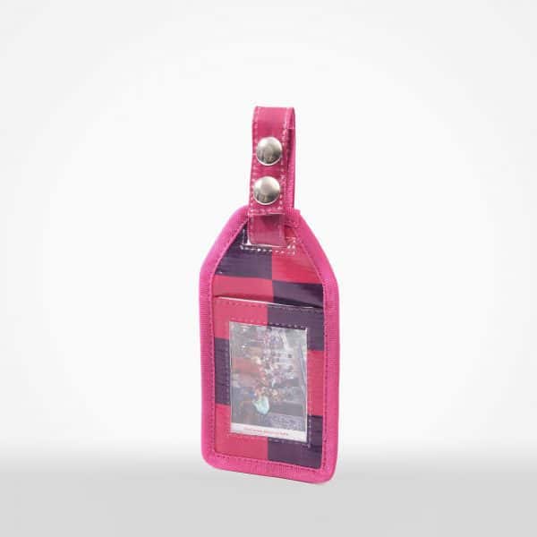 Luggage Tag, Billboard
